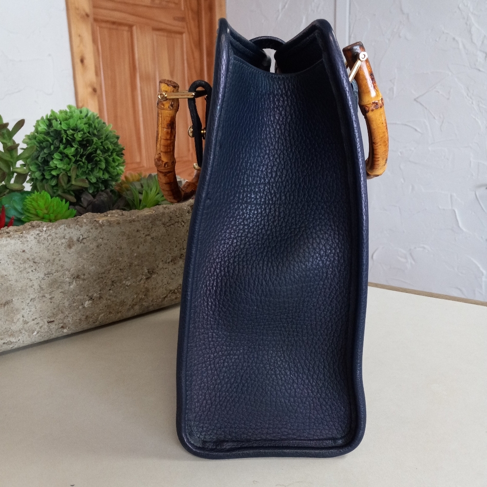 Dooney & Bourke Vintage Arrowhead Collection: North/South Tote, 1996 - Picture 14 of 15